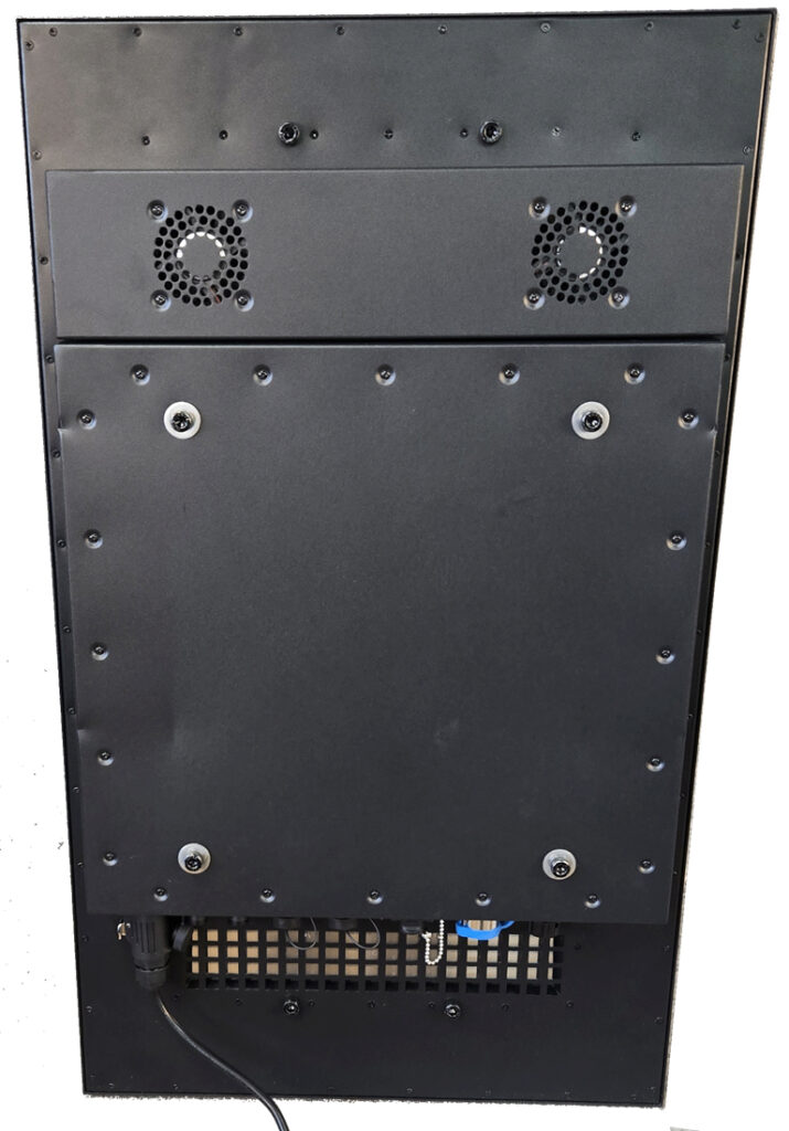 K6H　屋外壁掛デジタルサイネージ背面　3000㏅　防水
